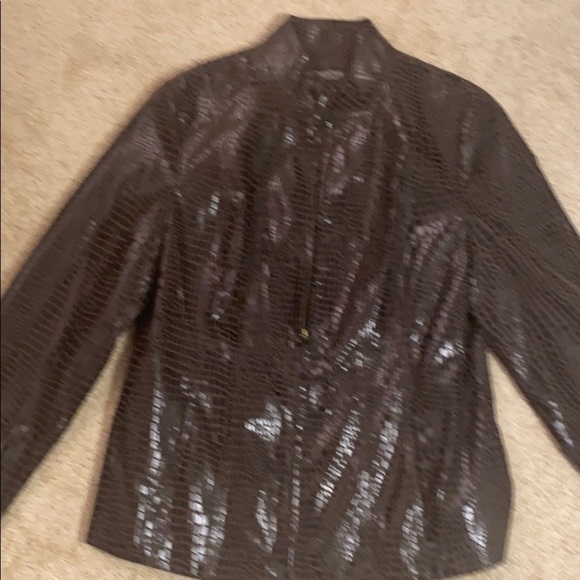 Peck & Peck Faux Leather animal print jacket. - Picture 3 of 5